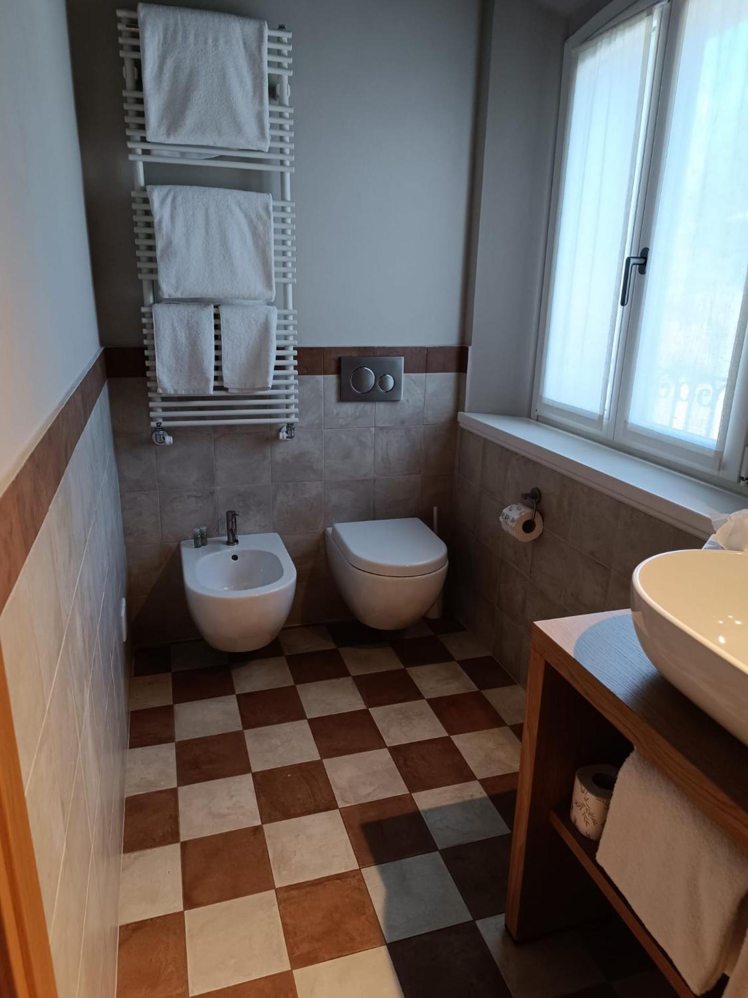 Relais Roncolo 1888 Villa Quattro Castella Buitenkant foto